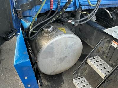 Freightliner Cascadia 126 Left Fuel Tank for a Freightliner CASCADIA
