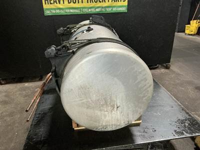 Freightliner Cascadia 126 Left Fuel Tank