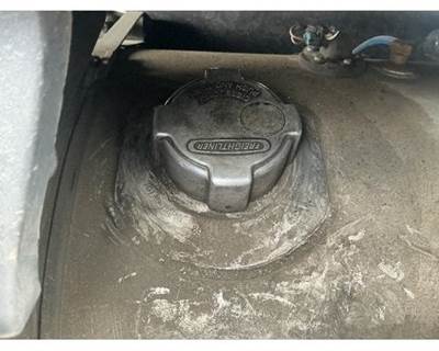 Freightliner Cascadia 126 Fuel Tank for a Freightliner CASCADIA