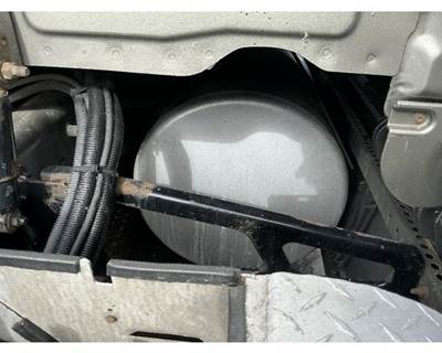 Freightliner Fuel Tank for a Freightliner CASCADIA