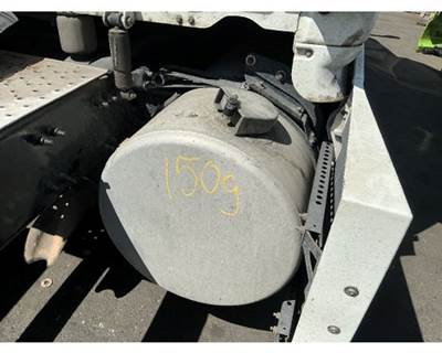 Freightliner Cascadia 126 Fuel Tank for a Freightliner CASCADIA