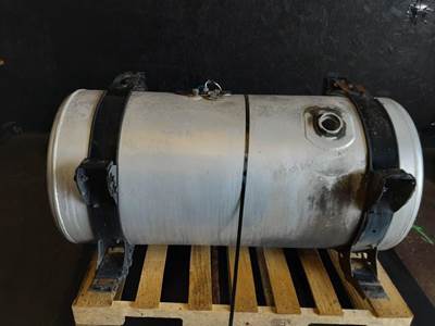 Freightliner Cascadia 132 Left Fuel Tank