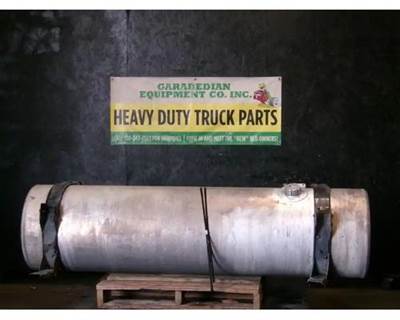 Freightliner Century Class 120 Right Fuel Tank