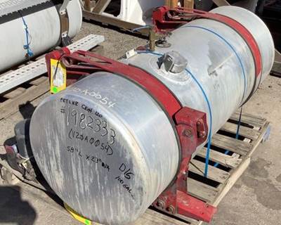 Freightliner Century Class 120 Fuel Tank