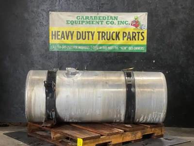 Freightliner Columbia 120 Right Fuel Tank