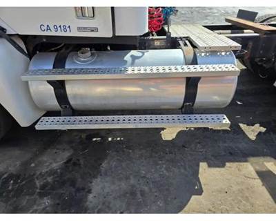 Freightliner Columbia 120 Left Fuel Tank