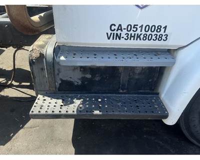 Freightliner FL70 Fuel Tank