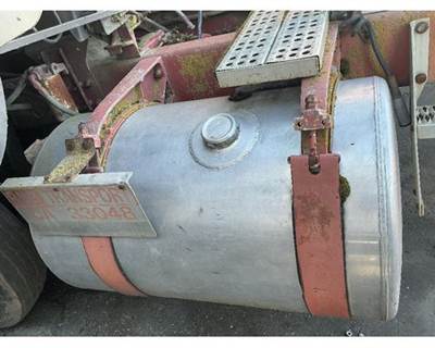 Freightliner FLA USF-1E HIGH Fuel Tank for a Freightliner FL Cabover