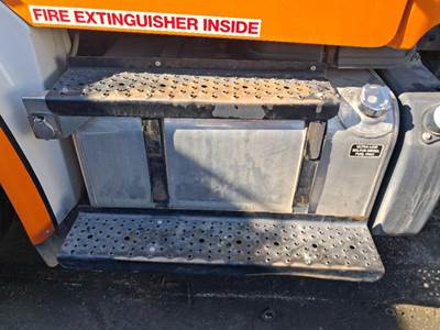 Freightliner M2 106 Fuel Tank