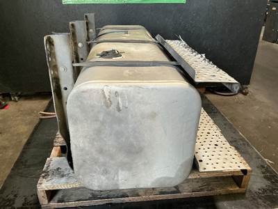 Freightliner M2 106 Fuel Tank