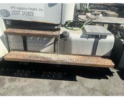 Freightliner M2 106 Fuel Tank