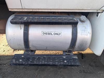 International 4300 Fuel Tank