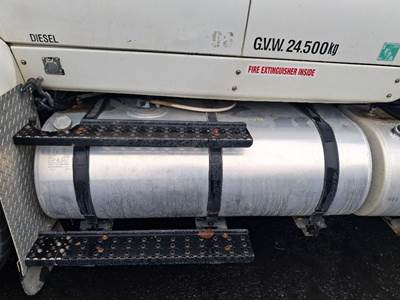 International 7600 Fuel Tank