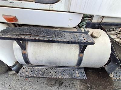 International 8600 Fuel Tank