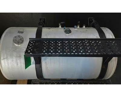 International 8600 Right Fuel Tank