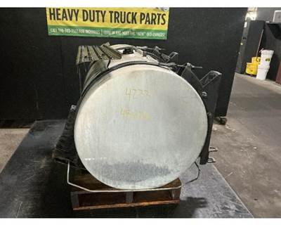 International 8600 Right Fuel Tank