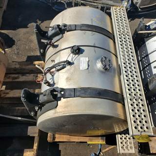 International 9200i Right Fuel Tank