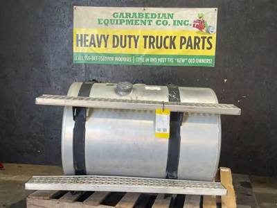 International 9200i Right Fuel Tank