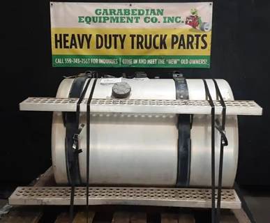 International 9200i Right Fuel Tank