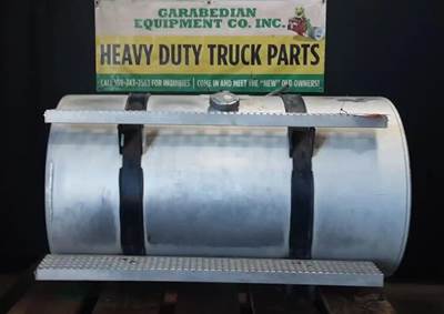 International 9200i Left Fuel Tank