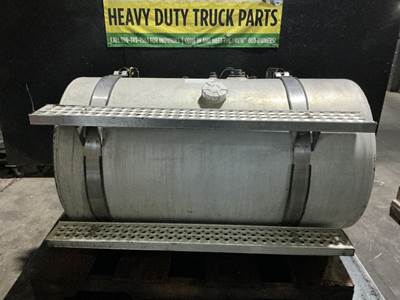International 9200i Right Fuel Tank