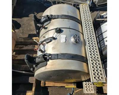 International 9200i Right Fuel Tank