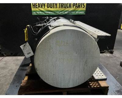 International 9200i Right Fuel Tank