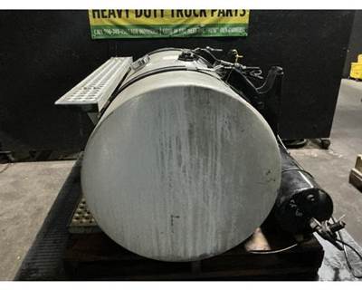 International 9200i Fuel Tank