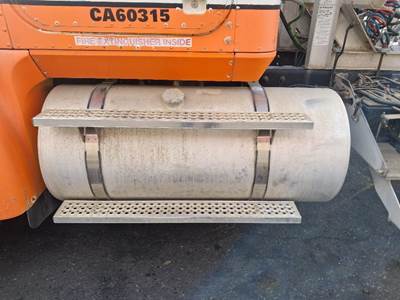 International 9400i Left Fuel Tank