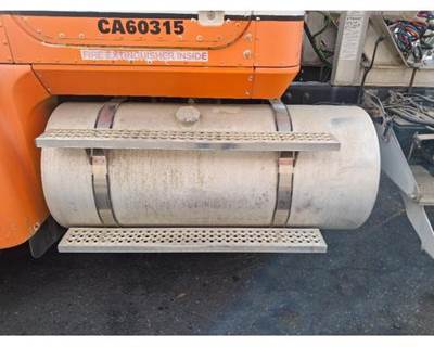 International 9400i Left Fuel Tank