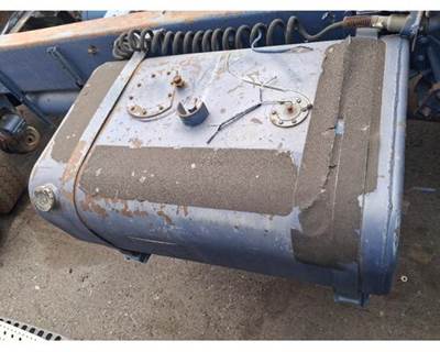 International CO-1850B Right Fuel Tank for a International 1853