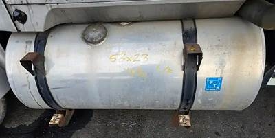International F9370 Left Fuel Tank for a International F-9370