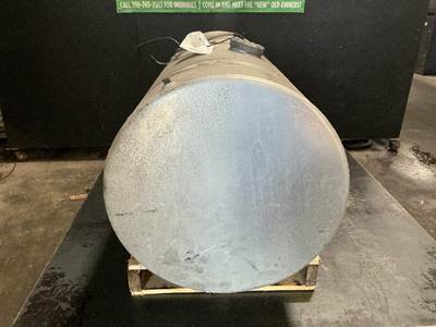 International F9370 Left Fuel Tank for a International F-9370