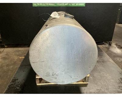 International F9370 Left Fuel Tank for a International F-9370
