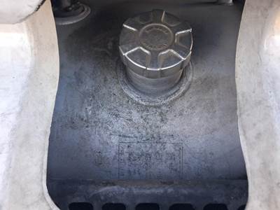 International LT625 Fuel Tank