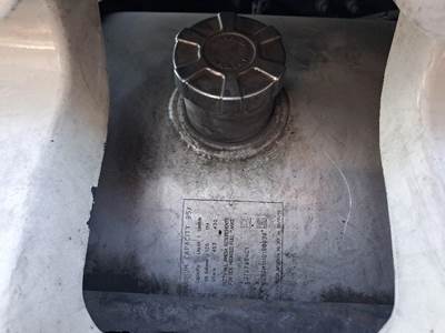 International LT625 Fuel Tank