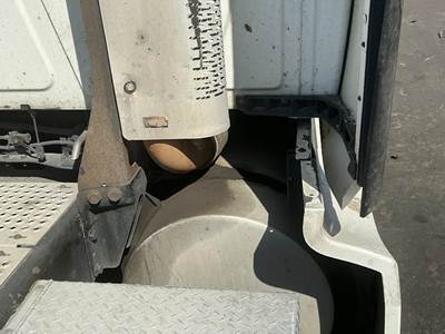 International LT625 Fuel Tank