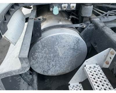International LT625 Fuel Tank