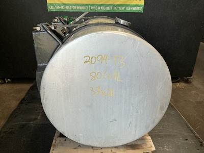 International RH613 Right Fuel Tank