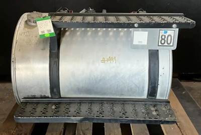 International TranStar 8600 Right Fuel Tank