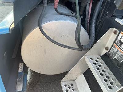 Kenworth T680 Left Fuel Tank