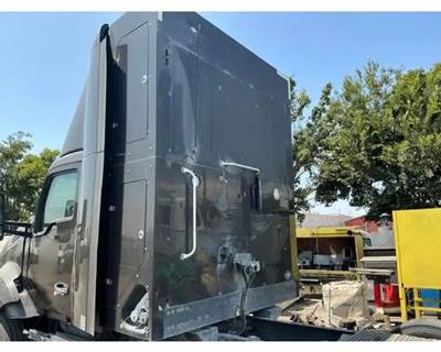 Kenworth T680 Fuel Tank