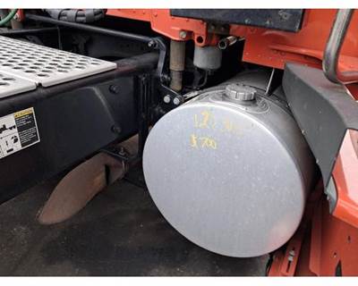 Kenworth T680 Right Fuel Tank