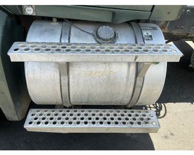 Kenworth T680 Fuel Tank
