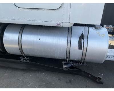 Kenworth T680 Fuel Tank