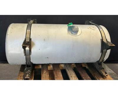 Mack CL713 Right Fuel Tank