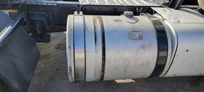 Mack Pinnacle CXU612 Right Fuel Tank for a Mack CXU612