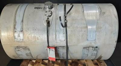 Mack Pinnacle CXU612 Left Fuel Tank for a Mack CXU612