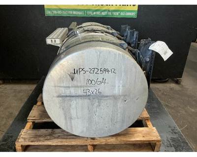 Mack Pinnacle CXU613 Left Fuel Tank for a Mack CXU613