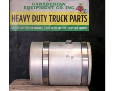 Mack Pinnacle CXU613 Fuel Tank for a Mack CXU613